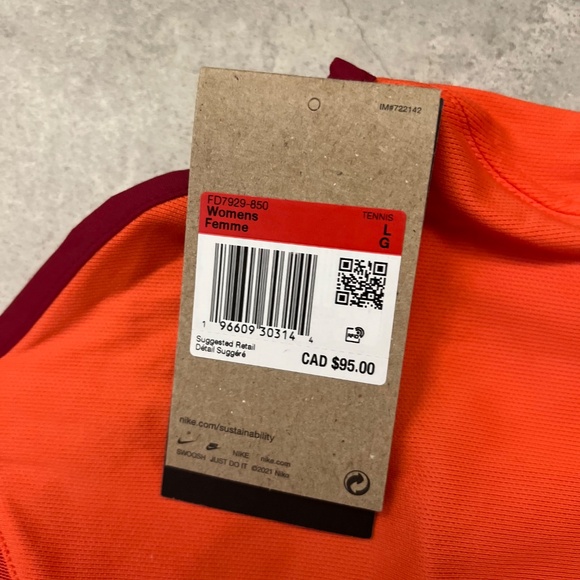 Nike tank top - Picture 2 of 3